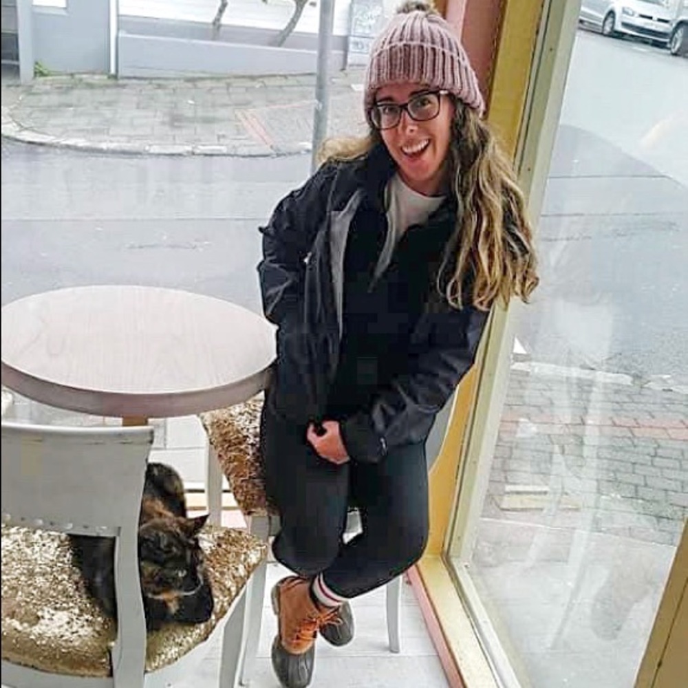 Meet your Posher, Anna